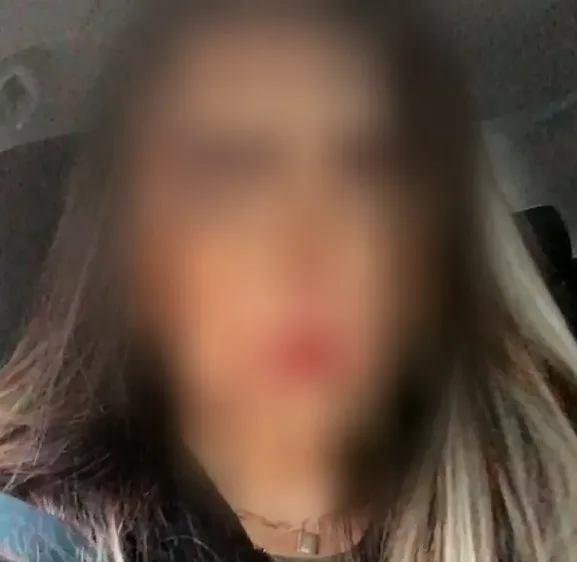 Ayse, 39