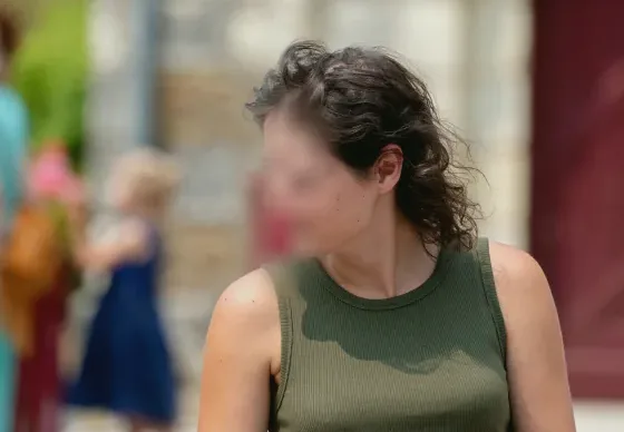 Elena, 28