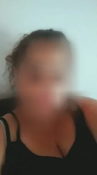Linda, 33